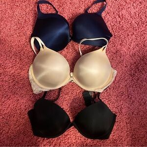 Bundle Victoria’s Secret 36DD bras
